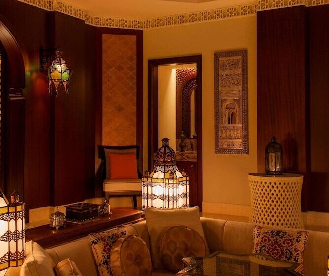 Люкс Вид на Сад, The St. Regis Saadiyat Island Resort, Abu Dhabi
