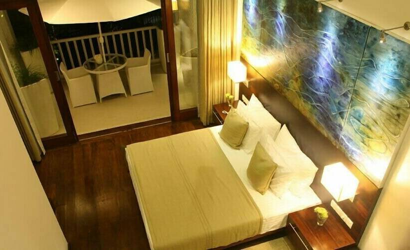 Люкс Повышенной Комфортности, Michelle Boutique Hotel