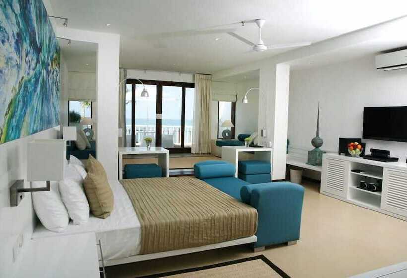 Люкс Повышенной Комфортности, Michelle Boutique Hotel