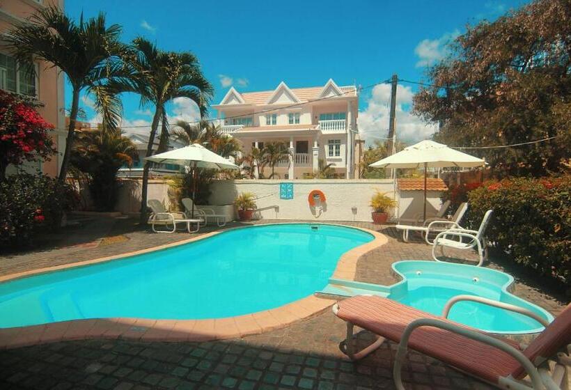 آپارتمان 1 خوابه همکف, Residence Capri