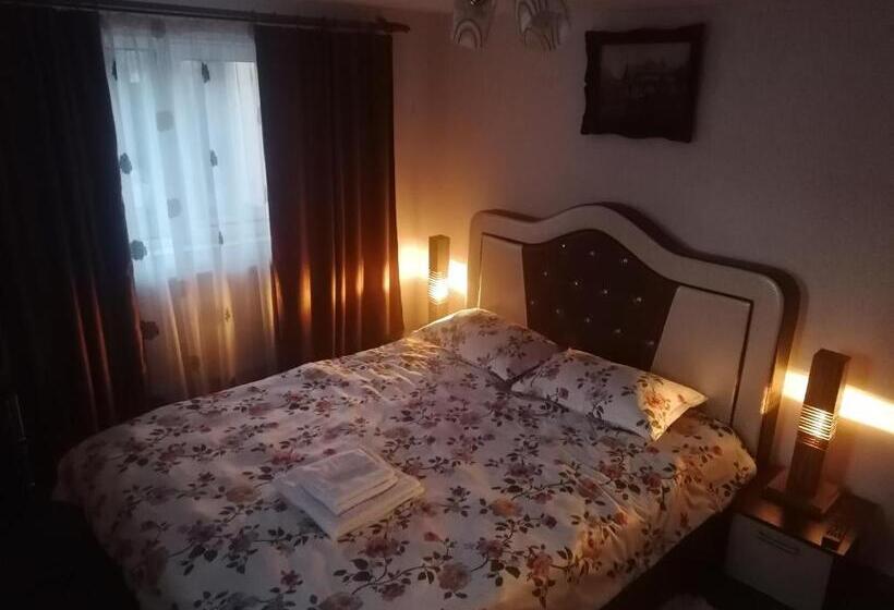 Номер Deluxe Кровать Кинг, Vila Perla Govorei