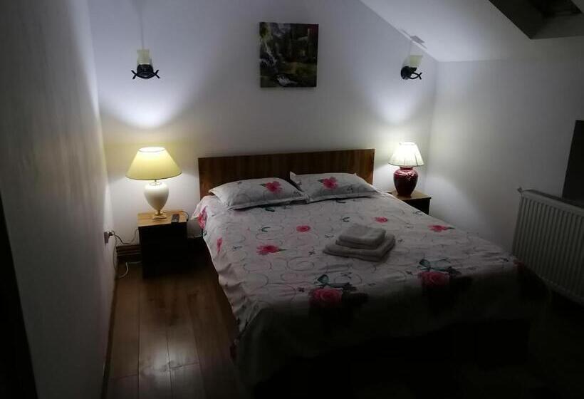 Номер Deluxe Кровать Кинг, Vila Perla Govorei