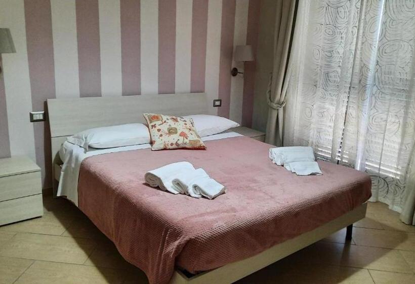 スタンダードルーム, Le Terme A Due Passi