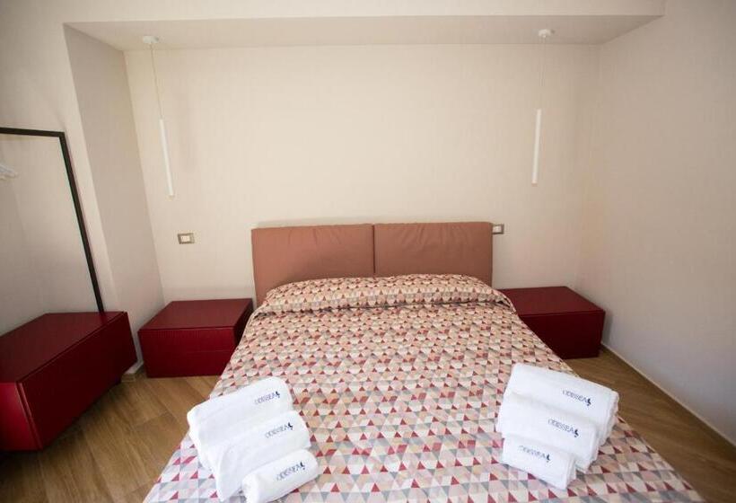 Номер Стандарт с Балконом, Odissea Residence E Rooms