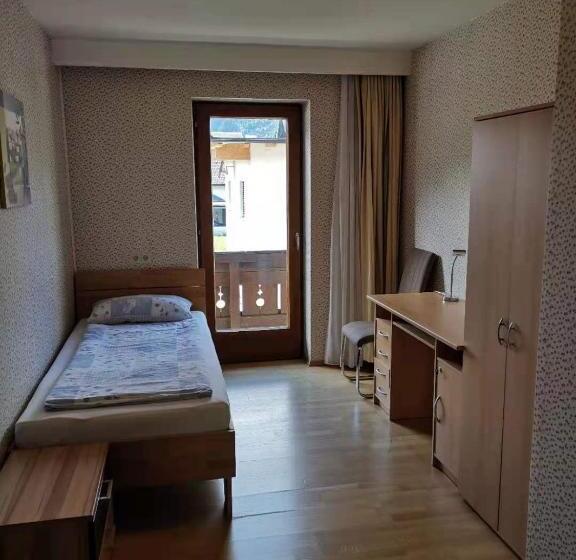 Номер Стандарт Индивидуальный, Wei Wei S Hostel