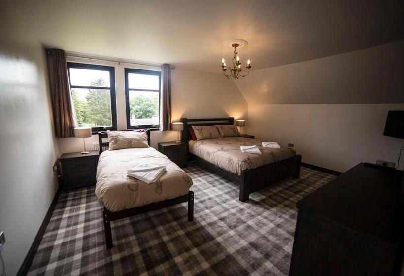 Трехместный Номер Deluxe, Whitehouse B&b
