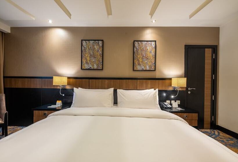 Полулюкс, Al Ghufran Safwah Hotel Makkah