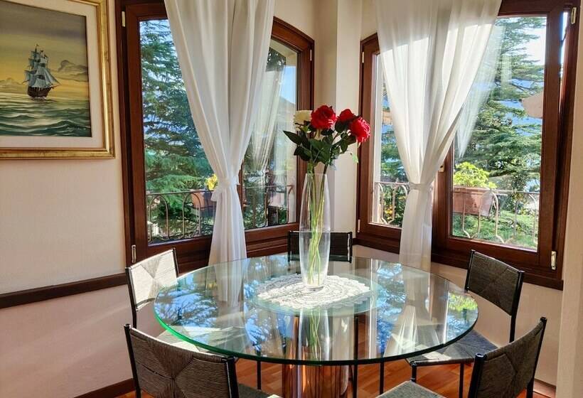 Апартаменты Executive 1 Спальня, Villa Laura