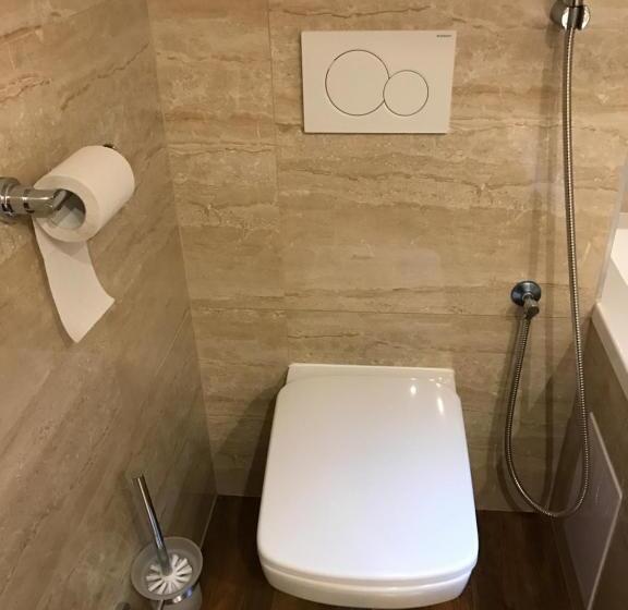 スーペリアトリプルルーム, Centercity Apartments
