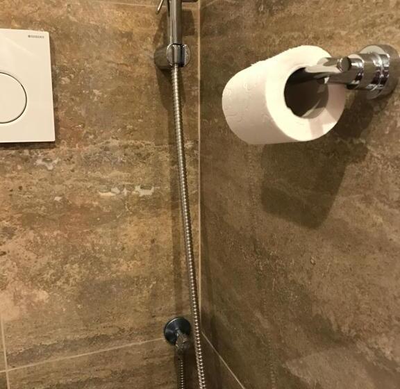 ガーデンビュースーペリアールーム, Centercity Apartments
