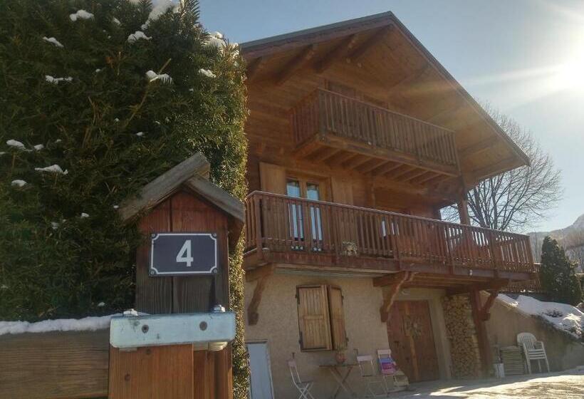 Номер Стандарт, La Carline