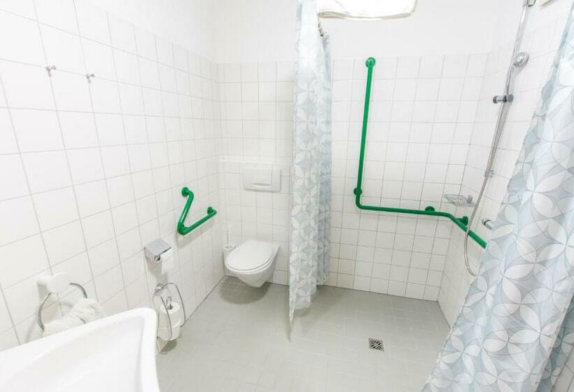 Четырехместный Номер Стандарт, Jugendgästehaus Ulrichsberg
