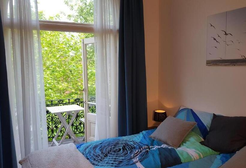 Номер Стандарт с Балконом, City Lodge Stay A While