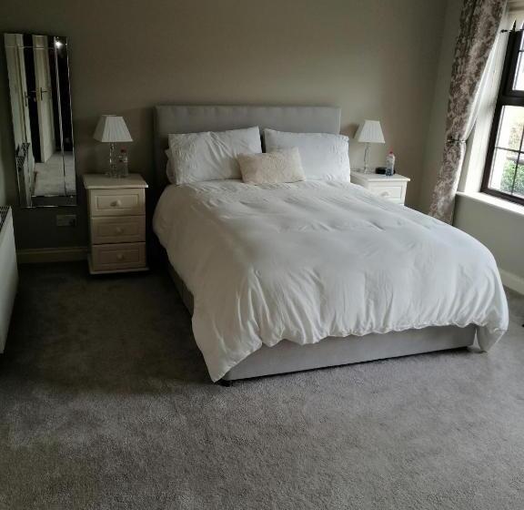 Номер Deluxe Кровать Кинг, Clonoughter Heights