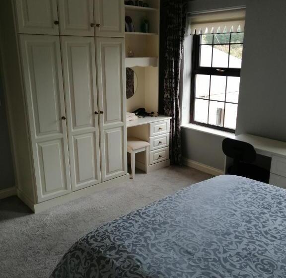 Стандартный Номер Кровать Кинг, Clonoughter Heights