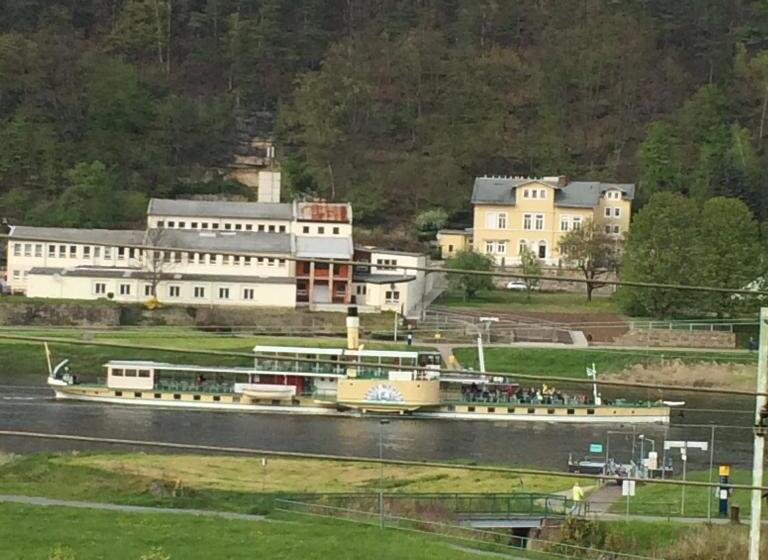 Апартаменты 1 Спальня с Балконом, Pension Hönel Hof Bad Schandau