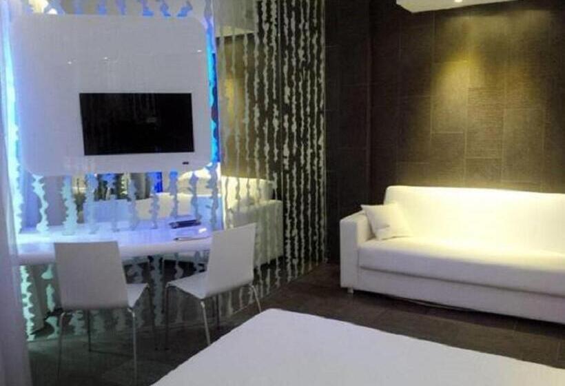 Трехместный Номер Superior, A Point Porto Ercole Resort & Spa