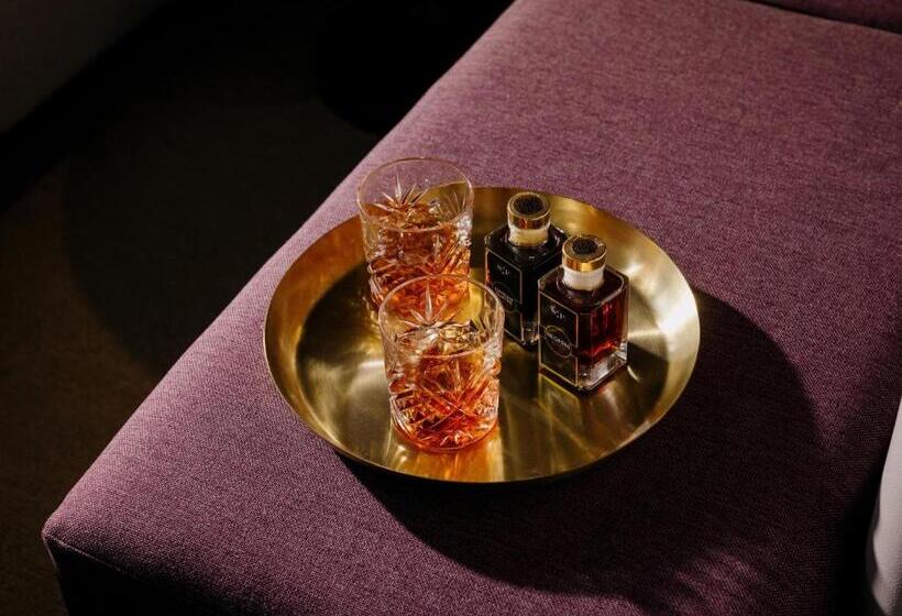 Люкс с Видом, Indigo Sydney Potts Point, An Ihg