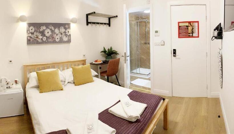Номер Deluxe, City London