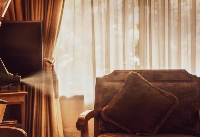 Номер Deluxe Кровать Кинг, The Ummed Jodhpur Palace Resort & Spa