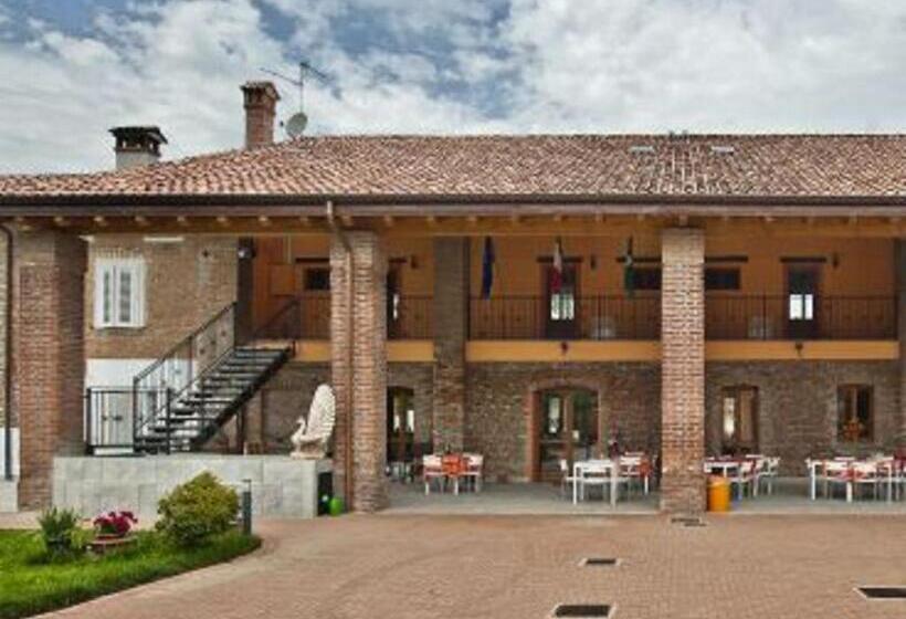 Семейный Номер Вид на Сад, Antica Cascina B&b