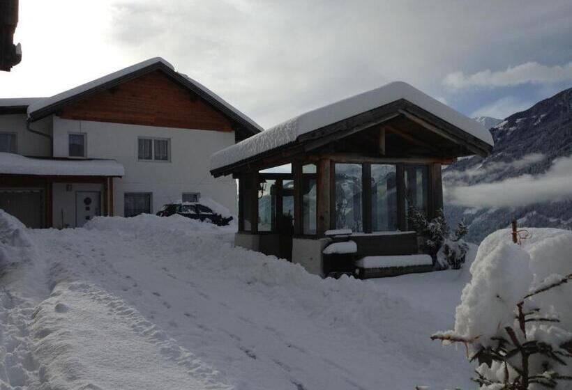 Апартаменты 2 Спальни, Panoramahof Holly