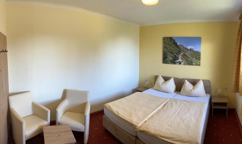 Номер Стандарт, Landhotel Gasthof Eichhof Natters