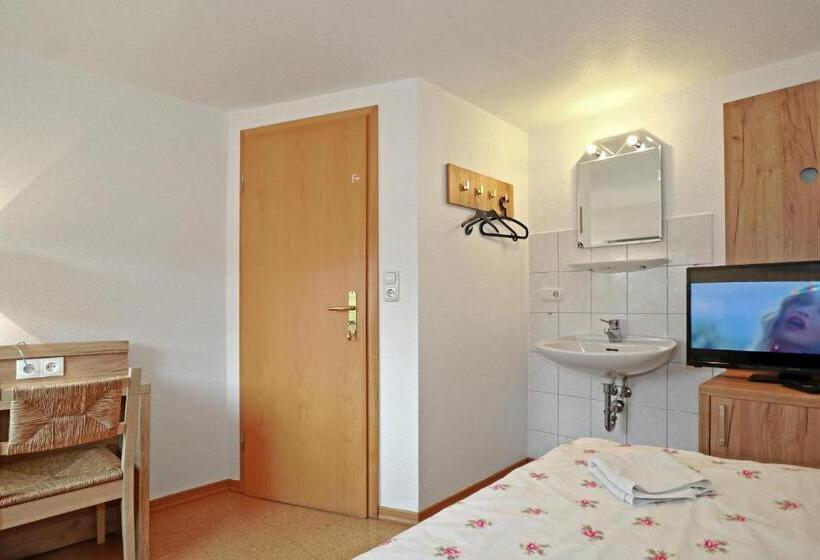 Апартаменты 3 Спальни, Pension Im Heidort