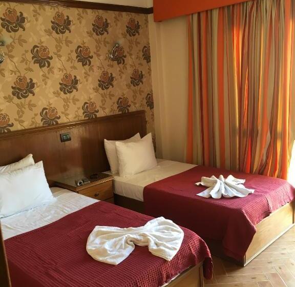 اتاق لوکس با چشم‌انداز دریا, Abeer Hotel Alexandria