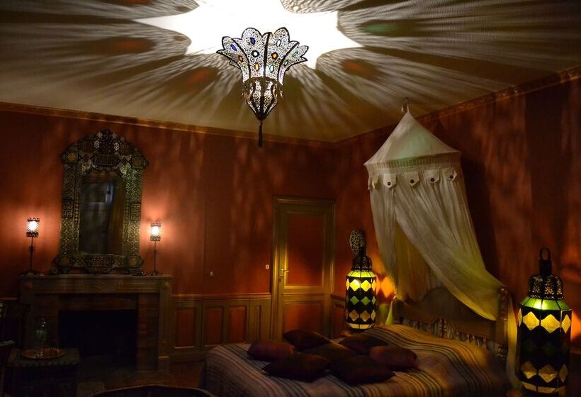 Номер Стандарт, Château De Peufeilhoux