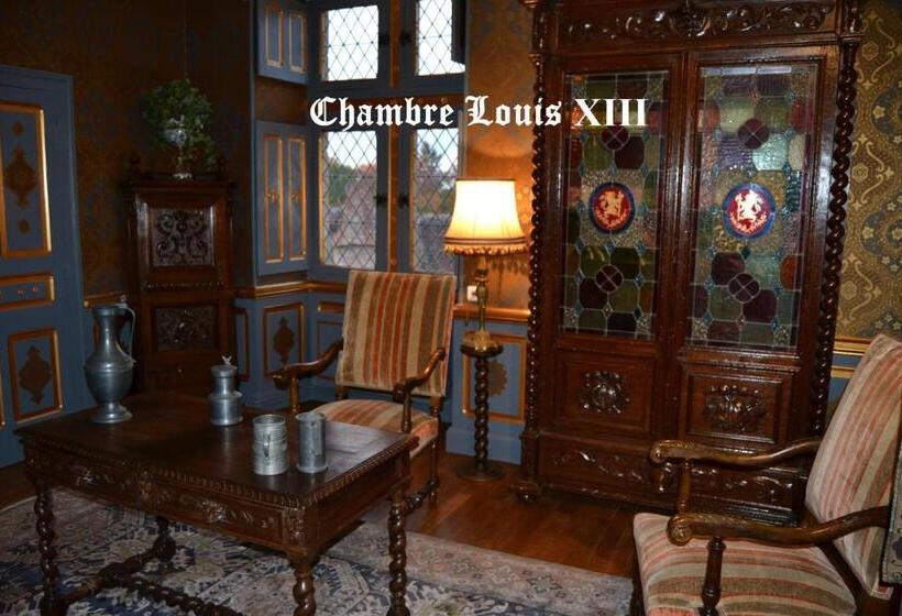 Номер Superior, Château De Peufeilhoux