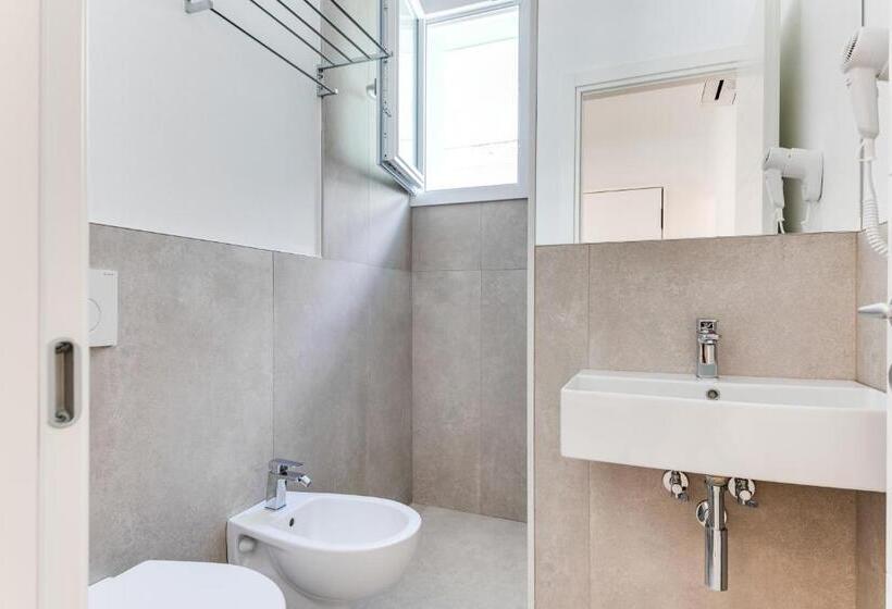 Büyük Çift Kişilik Yataklı Standart Oda, Residence Diffuso Arcobaleno