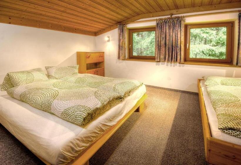 آپارتمان 3 خوابه, Haus Brandner
