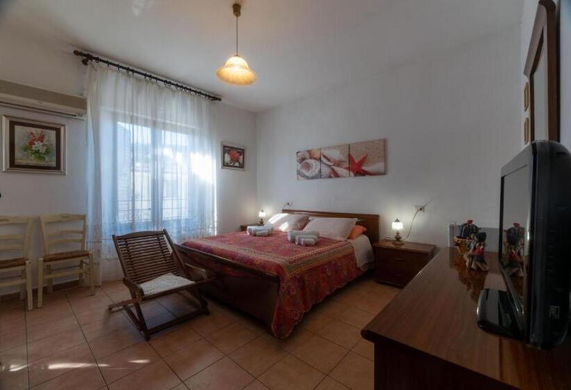 اتاق کلاسیک, Bed And Breakfast Le Petunie