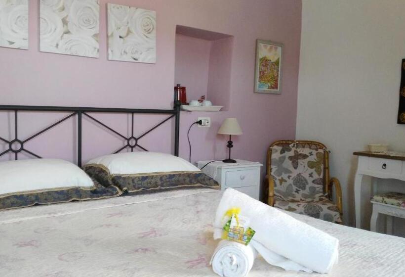 Номер Стандарт с Балконом, Country House La Scortica