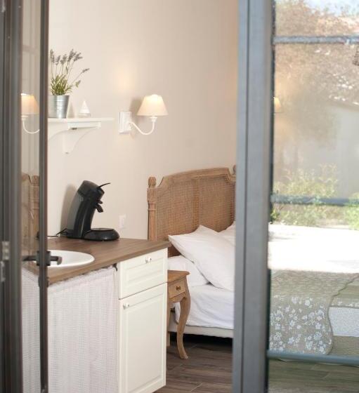 Студио Стандарт с Террасой, La Villa Dupont D Avignon
