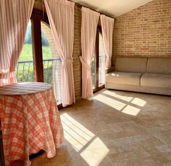 2 Bedroom Deluxe Apartment Sea View, Cumana Blu Apartments