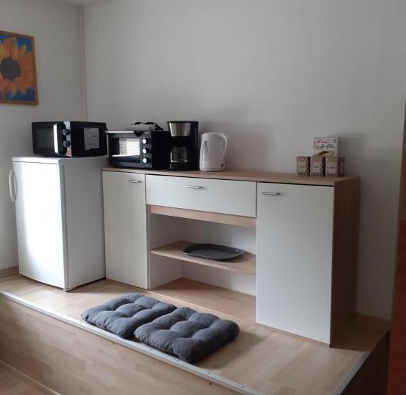 Апартаменты 2 Спальни, Zirnberg Appartements