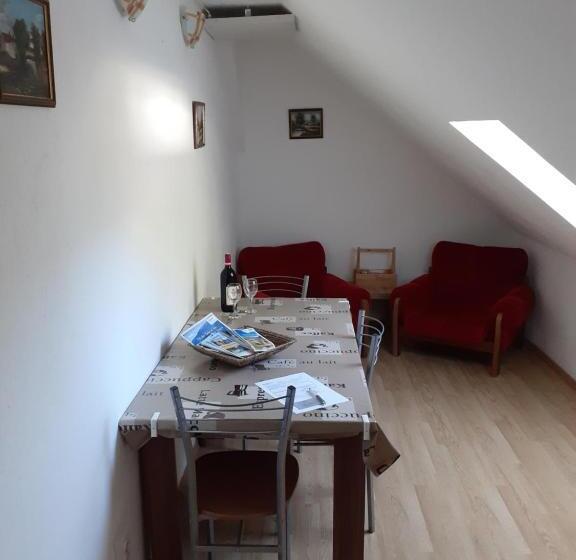 침실 1개 아파트, Zirnberg Appartements