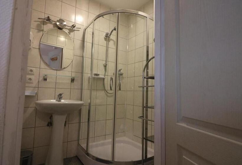 침실 1개 아파트, Zirnberg Appartements