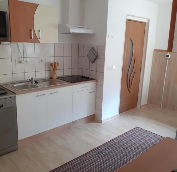 Апартаменты 1 Спальня, Zirnberg Appartements