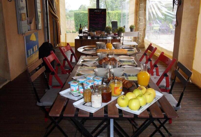 Люкс с гидромассажем, Le Jardin D Ivana B&b Avec Piscine Chauffée