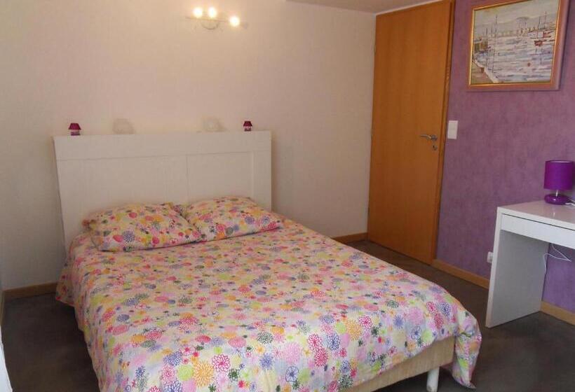 Номер Дюплекс, Le Jardin D Ivana B&b Avec Piscine Chauffée