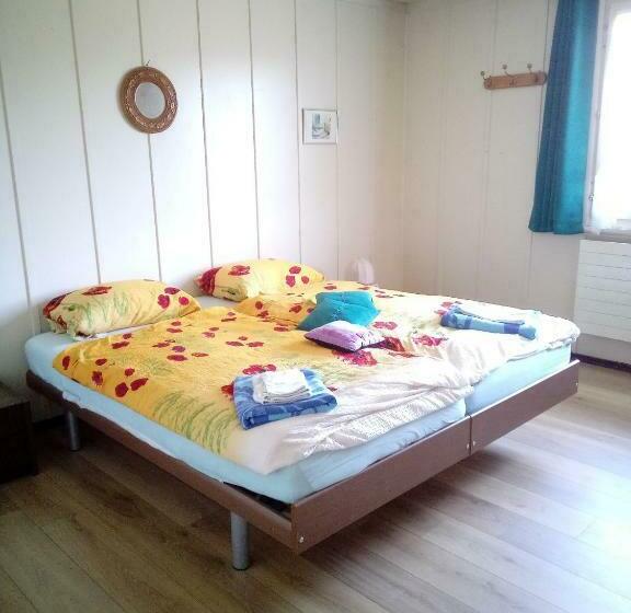 Номер Стандарт Совместная Ванная, Chambre D Hôtes Petit Martel