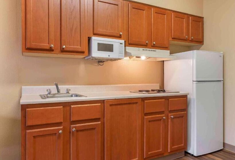 Студия Стандарт, Extended Stay America Suites  Dallas  Frankford Road