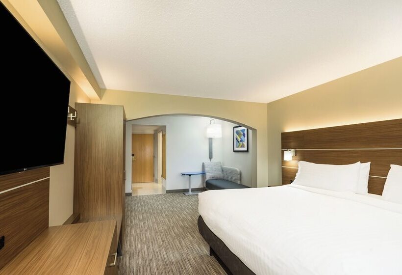 Люкс, Holiday Inn Express Hotel & Suites Louisville East, An Ihg