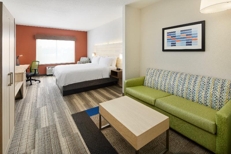 Люкс Кровать Кинг, Holiday Inn Express Hotel & Suites Salem, An Ihg