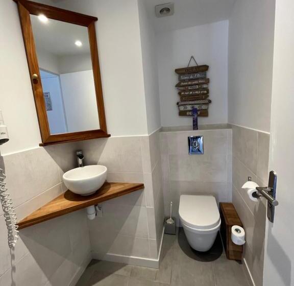 Номер Стандарт Вид на Море, Hostellerie Provencale