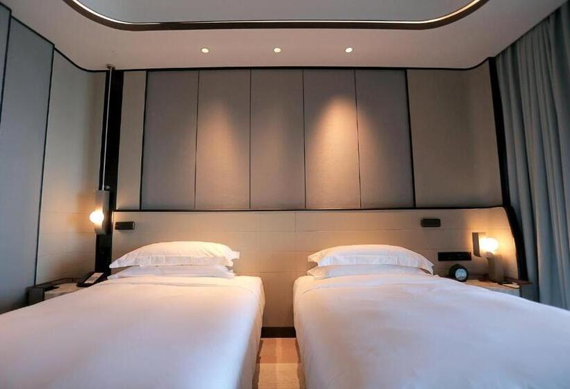 اتاق پریمیوم با بالکن, Intercontinental Shanghai Harbour City, An Ihg