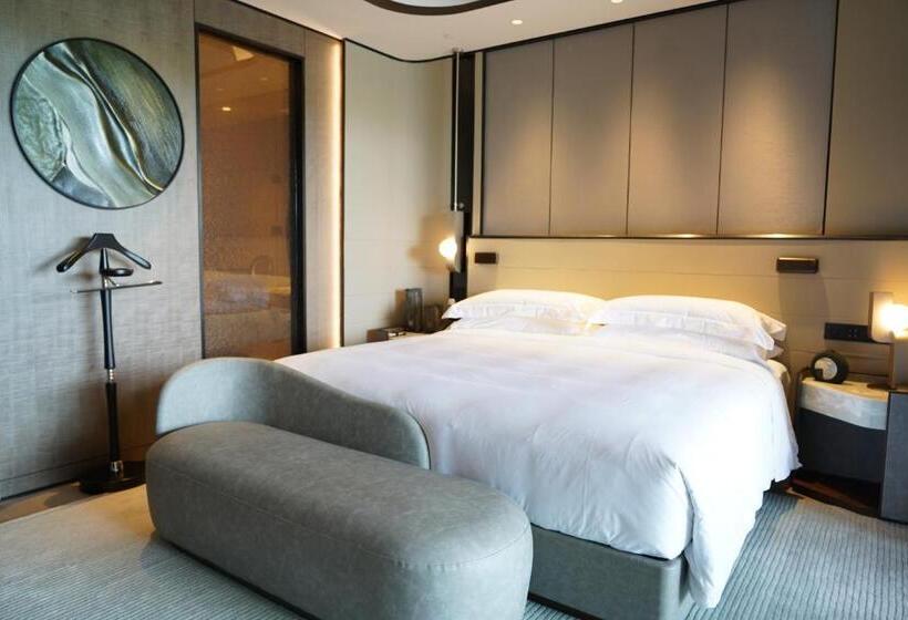 اتاق کلاسیک با تخت دونفره, Intercontinental Shanghai Harbour City, An Ihg